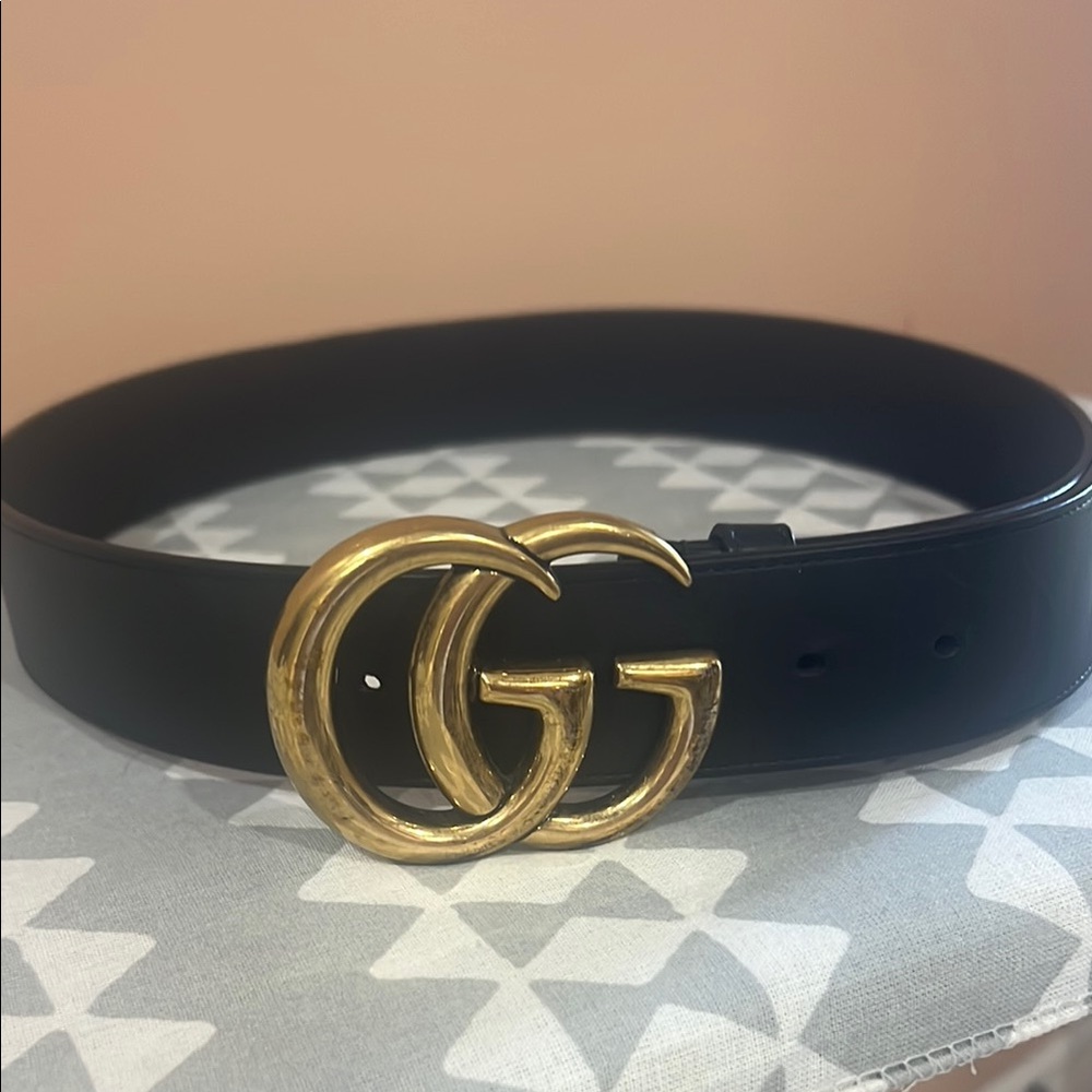 Gucci Black Belt with Gold GG Buckle